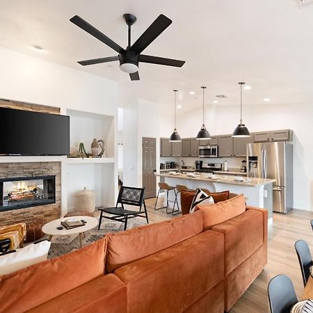 Alana House - Pool, Hot Tub, Bbq, Fire Pit And Walk To Hikes! Home Джошуа Три Екстериор снимка
